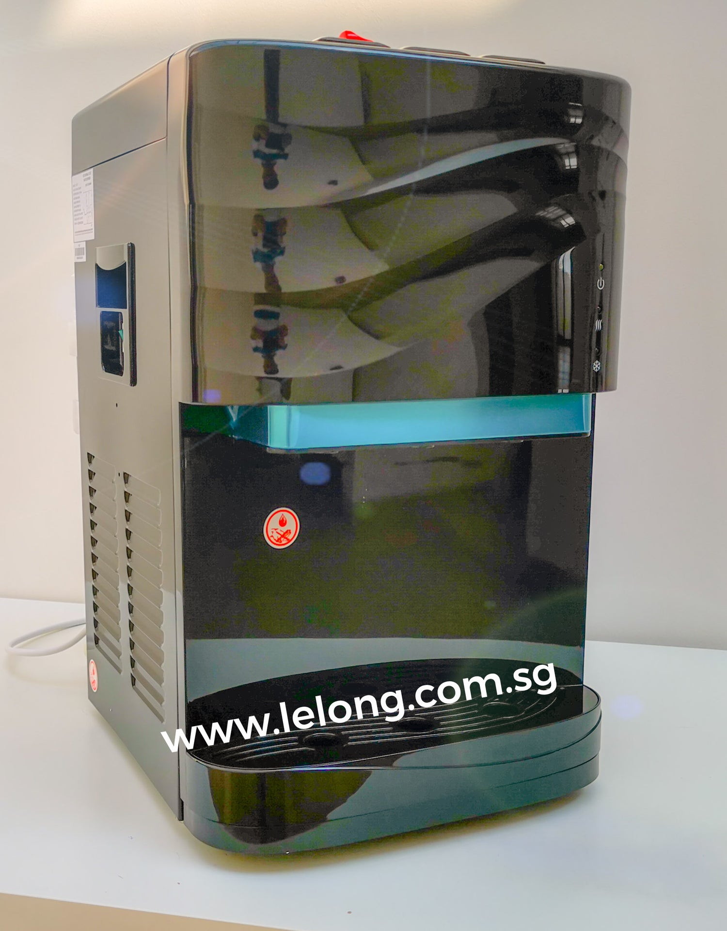 LL1631 HOT, COLD, AMBIENT, Water Dispenser